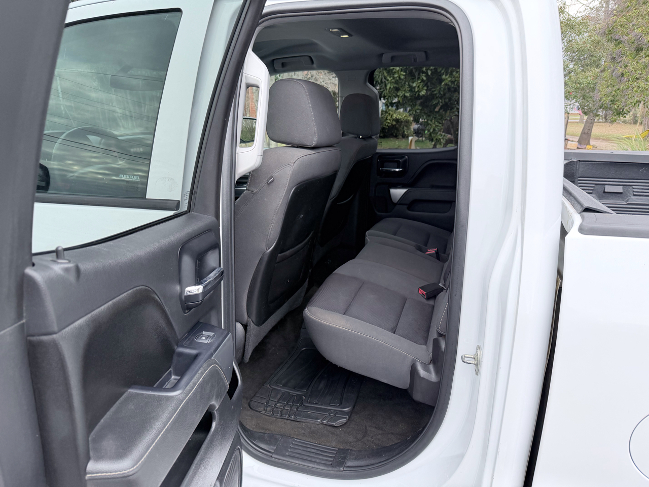 Chevrolet Silverado 1500 2LT Double Cab 2WD 2014