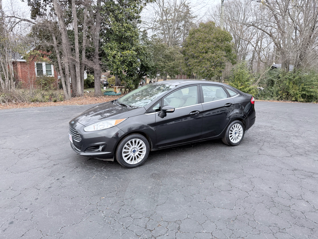 2014 Ford Fiesta Titanium Sedan