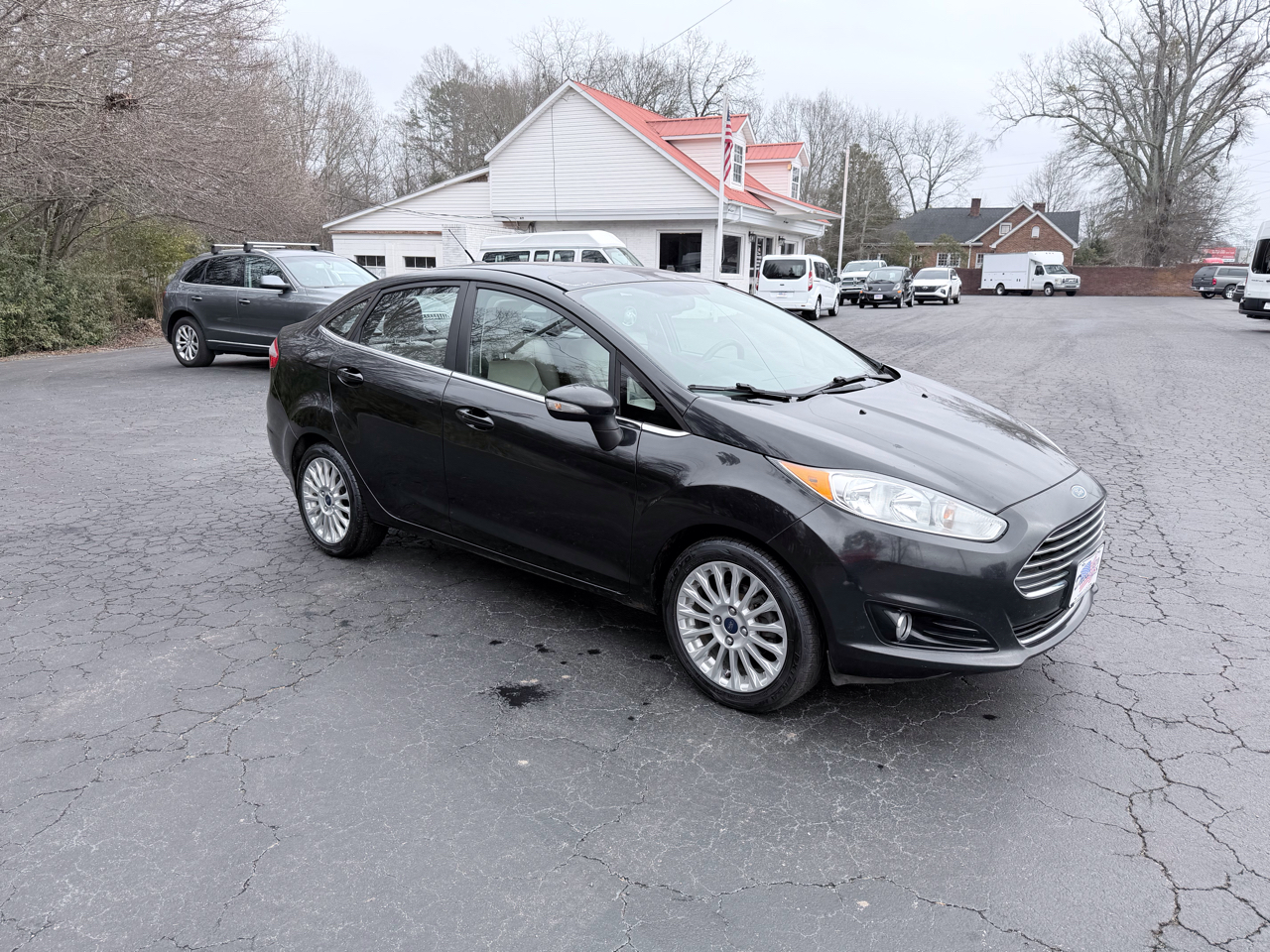 Ford Fiesta Titanium Sedan 2014