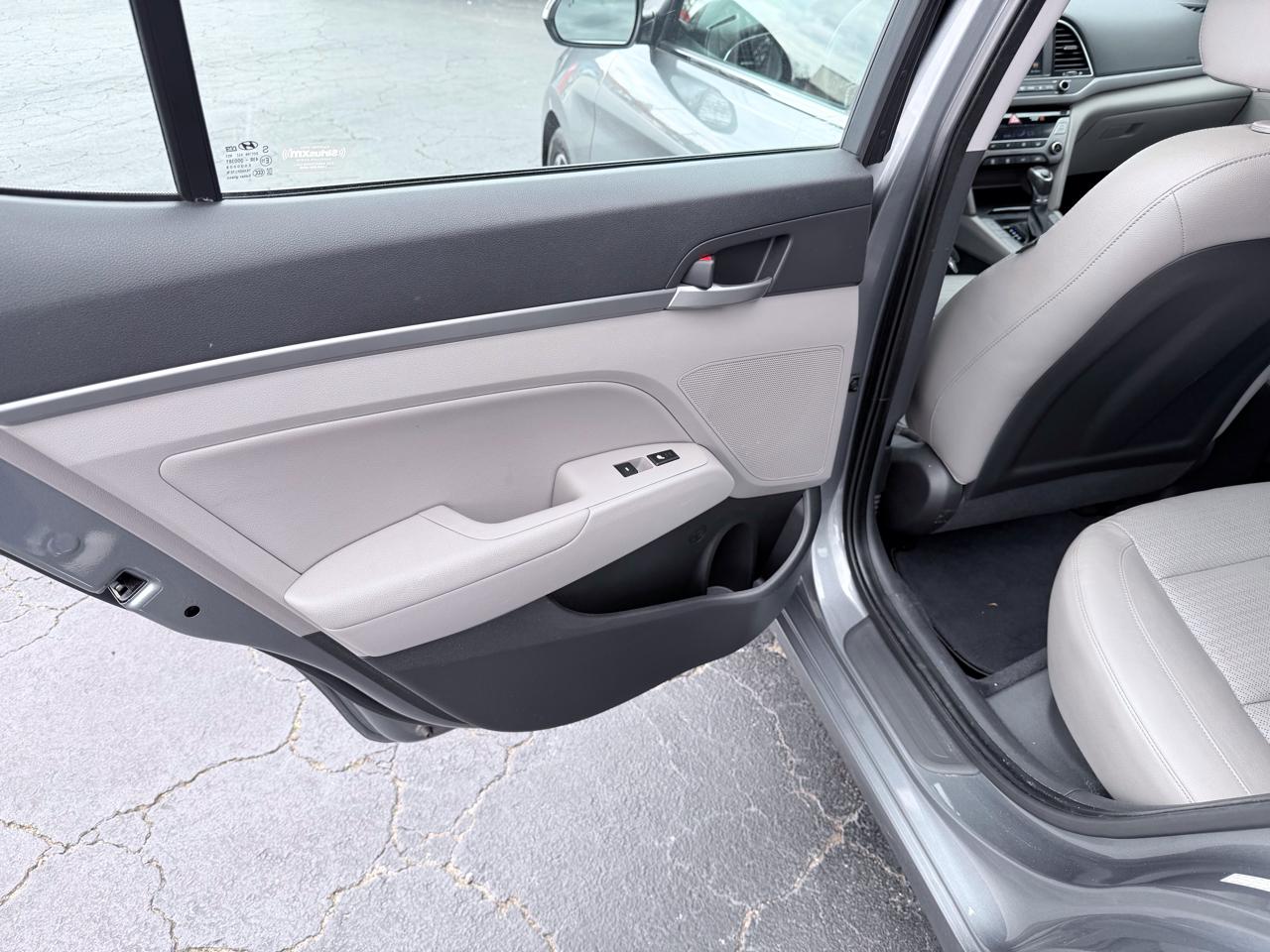 Hyundai Elantra Limited 2017