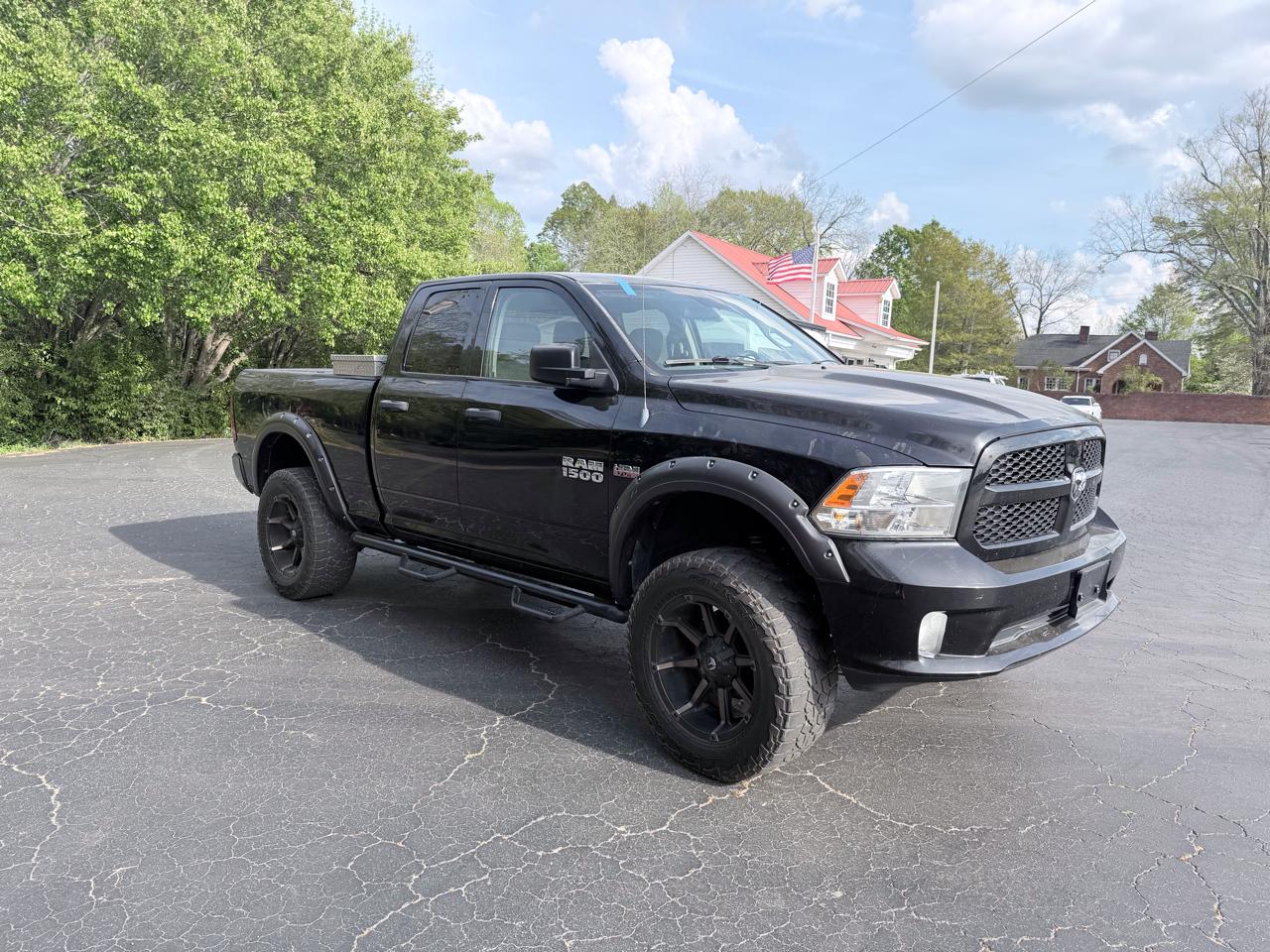 RAM 1500 Tradesman Quad Cab 4WD 2014