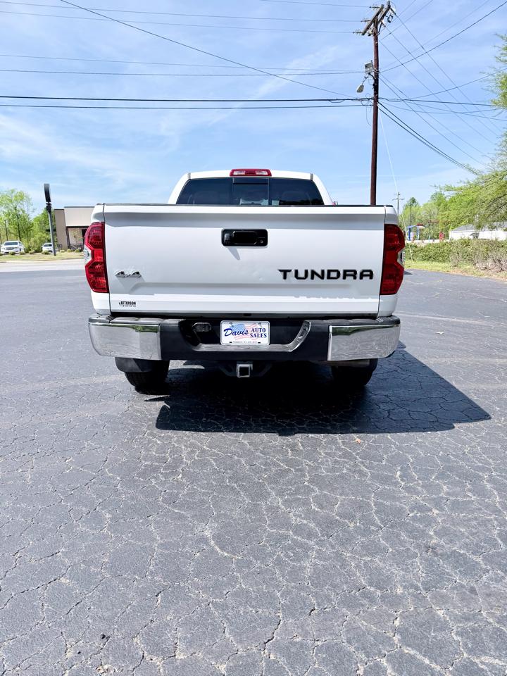 Toyota Tundra SR5 5.7L V8 FFV Double Cab 4WD 2016