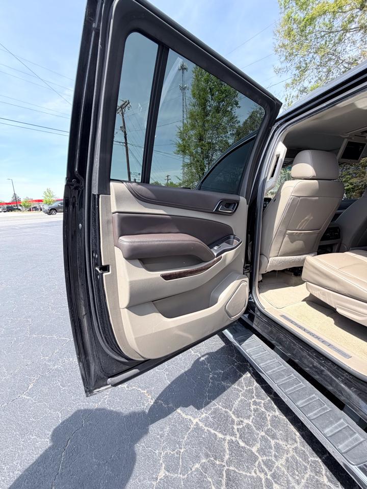 Chevrolet Suburban LT 2WD 2017