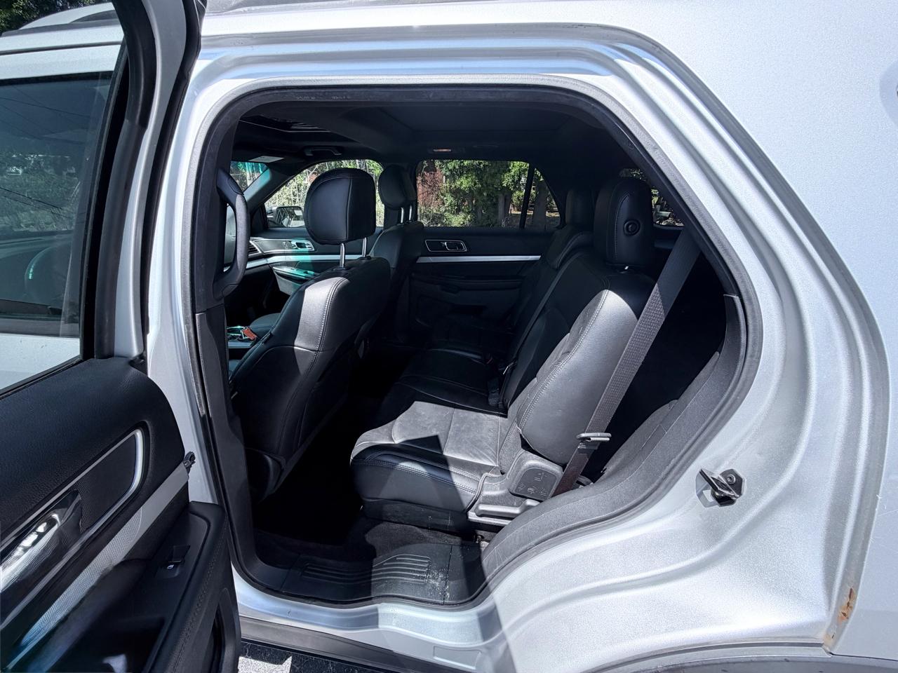 Ford Explorer XLT FWD 2016