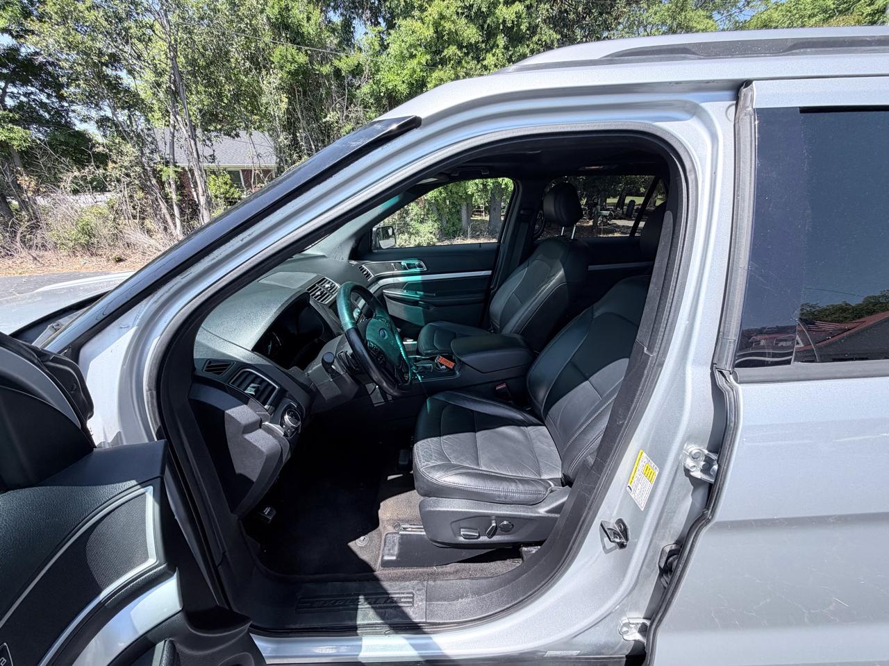 Ford Explorer XLT FWD 2016