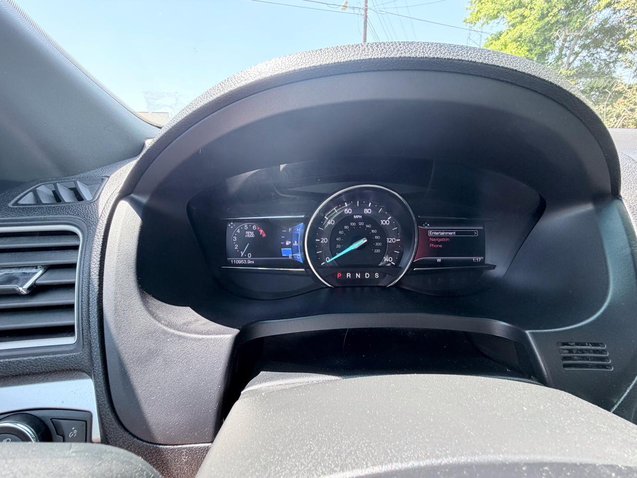 Ford Explorer XLT FWD 2016