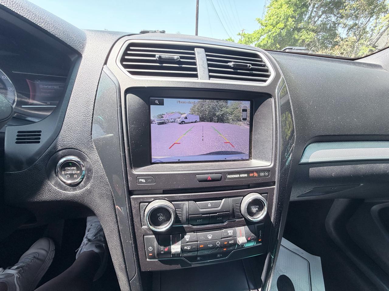 Ford Explorer XLT FWD 2016