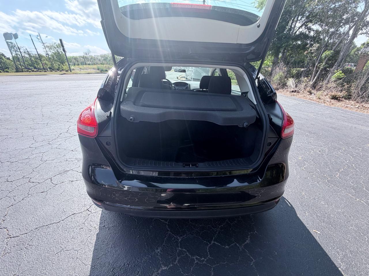 Ford Focus SE Hatch 2018