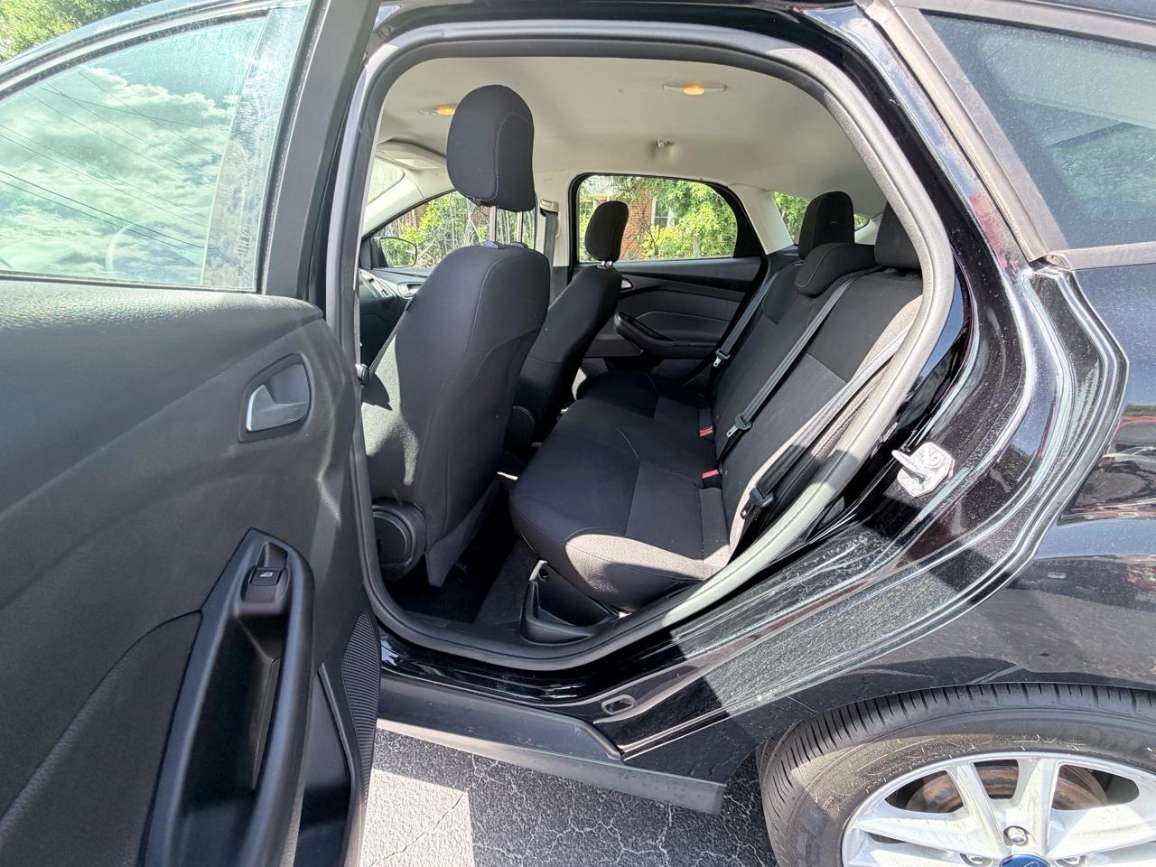 Ford Focus SE Hatch 2018