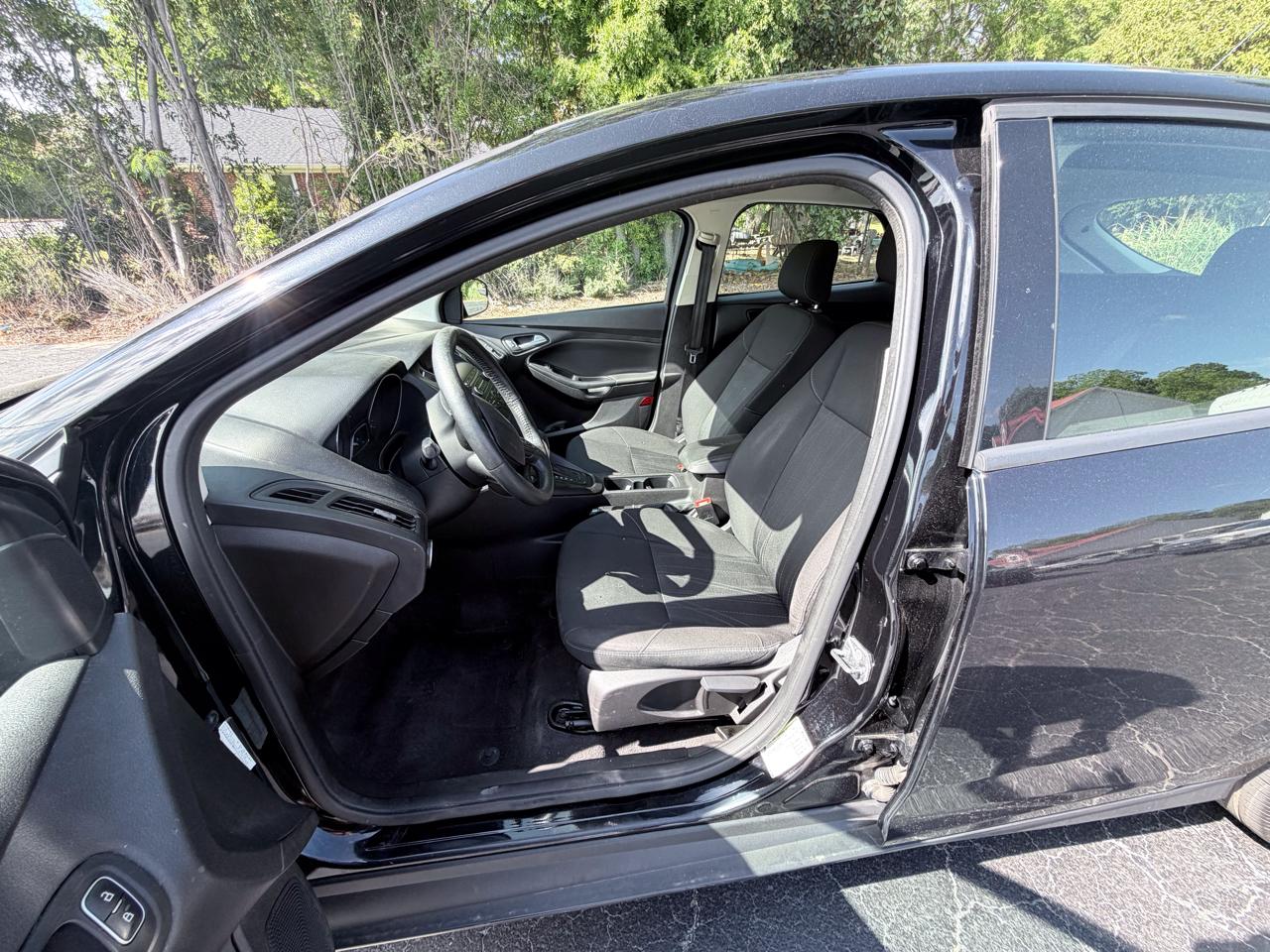 Ford Focus SE Hatch 2018