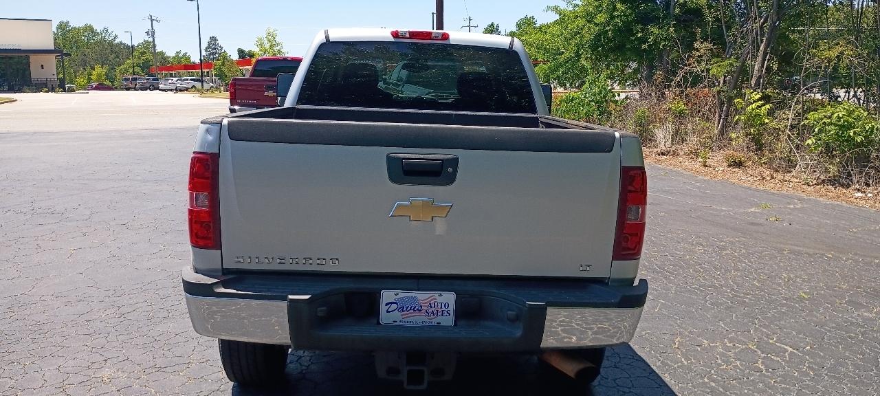 Chevrolet Silverado 2500HD LT Crew Cab 4WD 2011