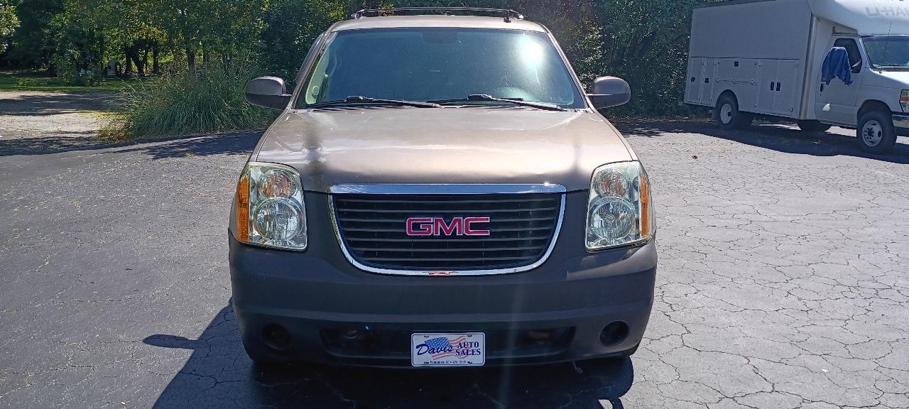 GMC Yukon XL SLT 1/2 Ton 4WD 2013