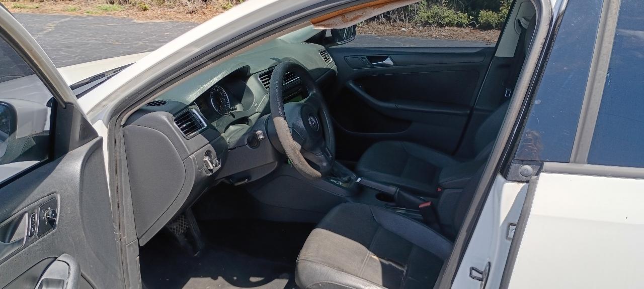 Volkswagen Jetta SE 2012