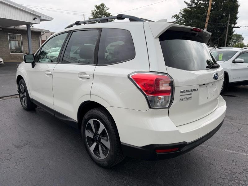 Subaru Forester 2.5i Premium PZEV CVT 2017