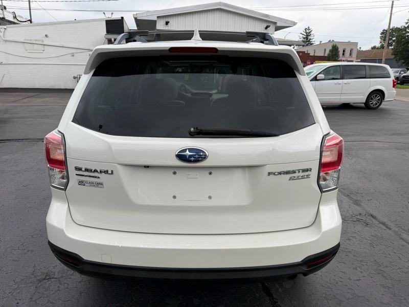 Subaru Forester 2.5i Premium PZEV CVT 2017