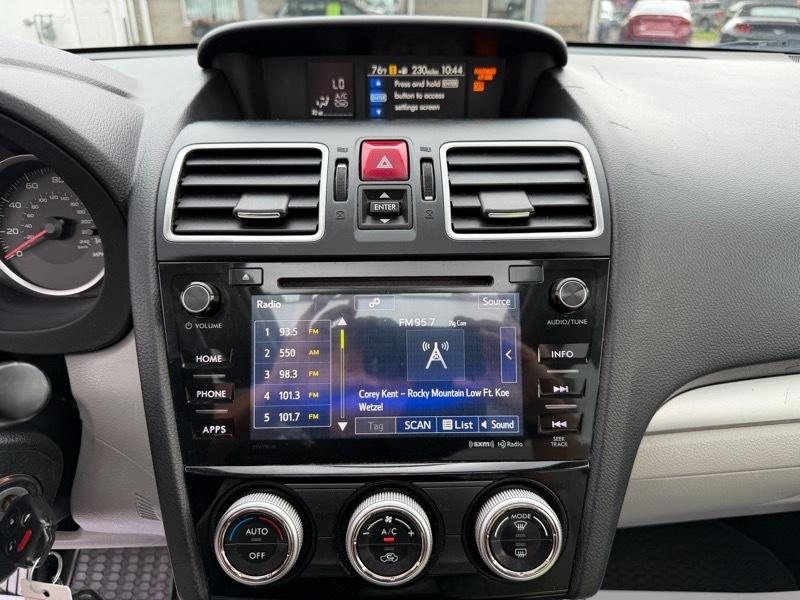 Subaru Forester 2.5i Premium PZEV CVT 2017