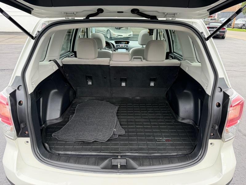 Subaru Forester 2.5i Premium PZEV CVT 2017