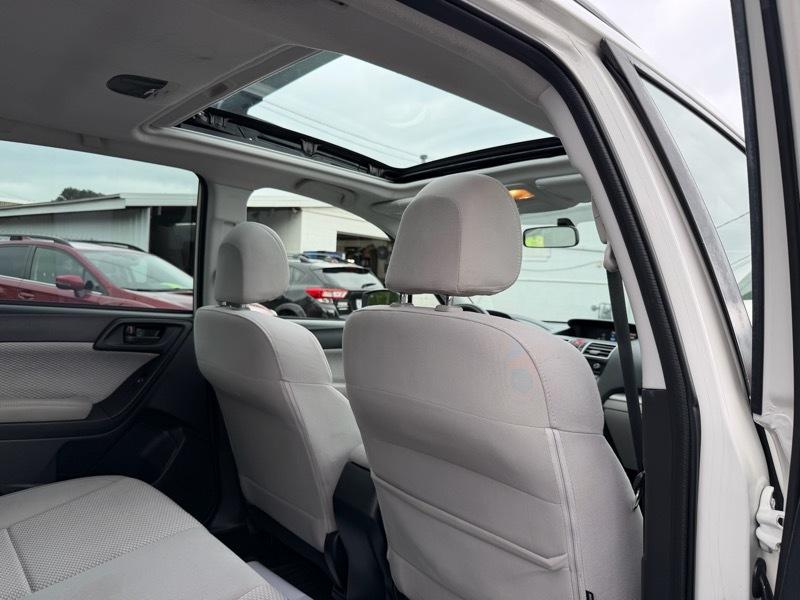 Subaru Forester 2.5i Premium PZEV CVT 2017