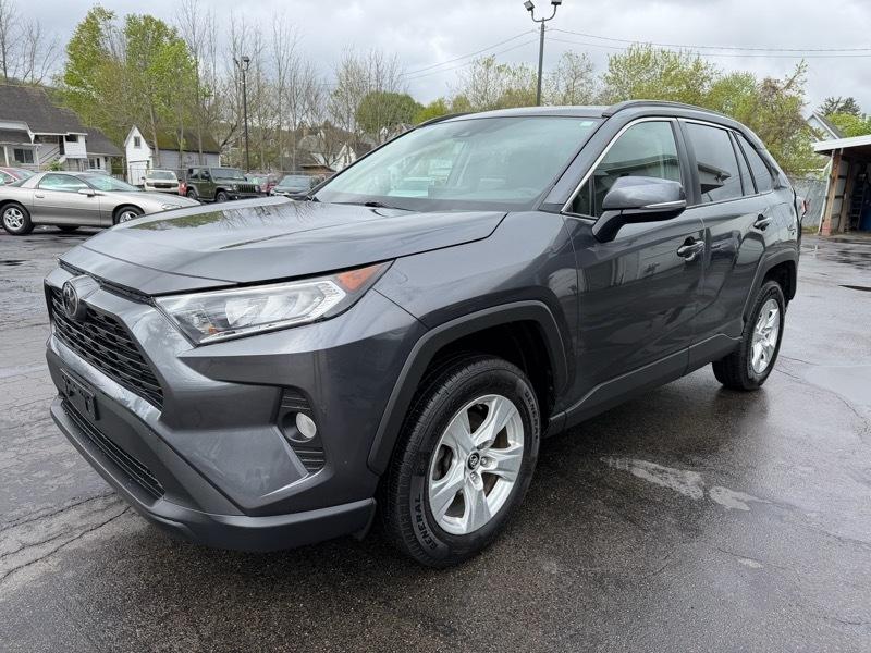 Toyota RAV4 XLE AWD 2019