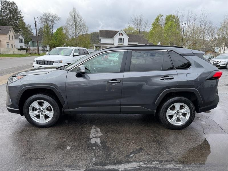 Toyota RAV4 XLE AWD 2019
