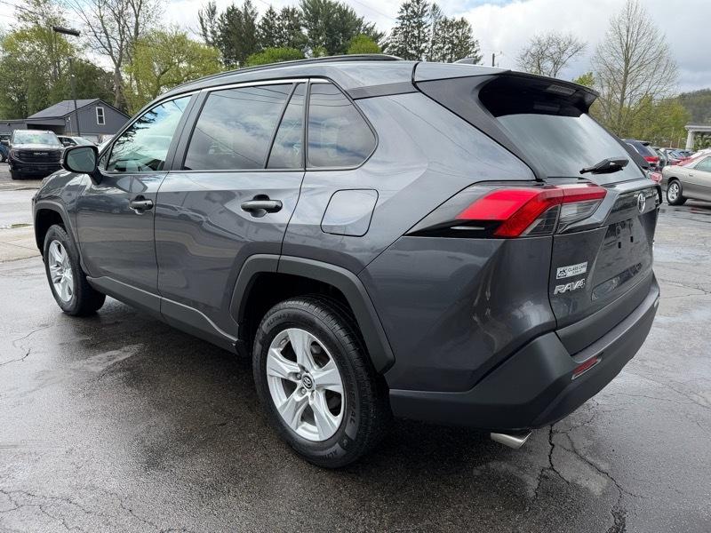 Toyota RAV4 XLE AWD 2019