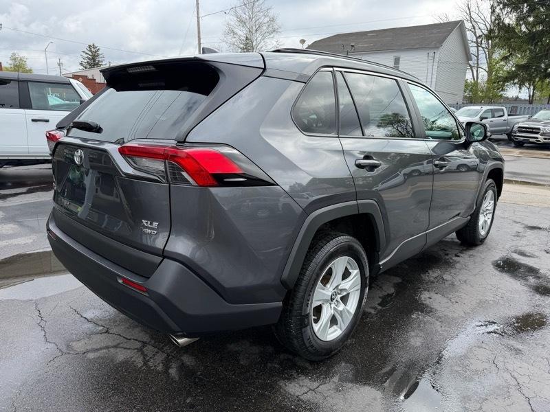 Toyota RAV4 XLE AWD 2019