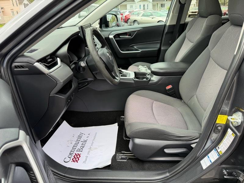 Toyota RAV4 XLE AWD 2019