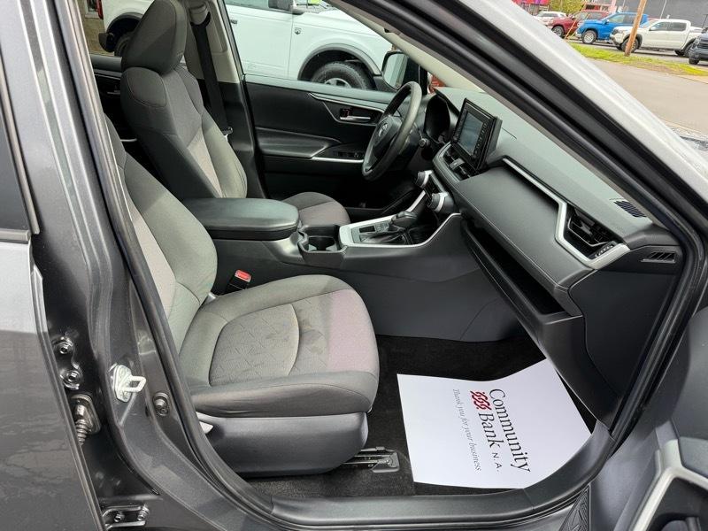 Toyota RAV4 XLE AWD 2019