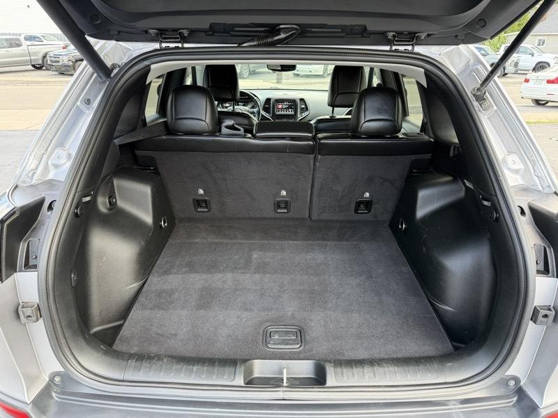 Jeep Cherokee Latitude Plus 4WD 2019