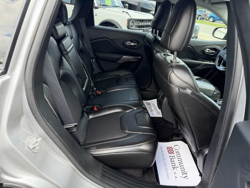 Jeep Cherokee Latitude Plus 4WD 2019
