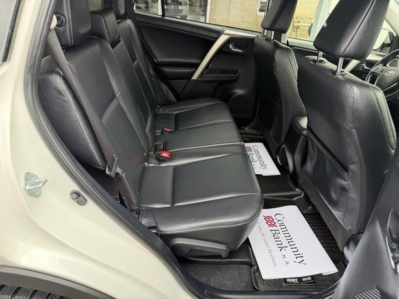 Toyota RAV4 Limited AWD 2015