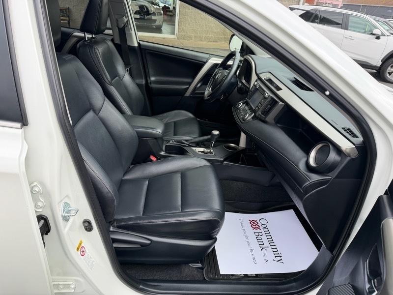 Toyota RAV4 Limited AWD 2015