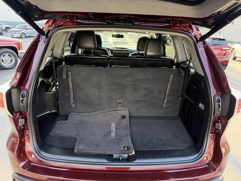 Toyota Highlander XLE AWD V6 2015