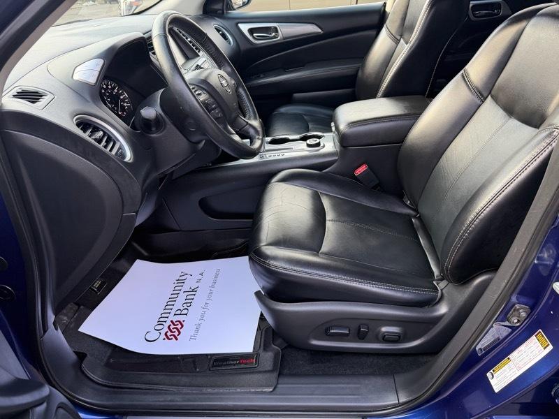 Nissan Pathfinder SL 4WD 2019