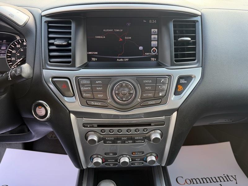 Nissan Pathfinder SL 4WD 2019