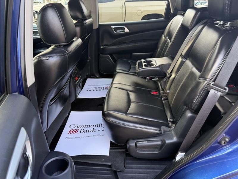 Nissan Pathfinder SL 4WD 2019