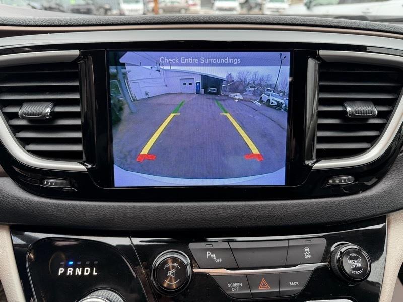 Chrysler Pacifica Touring-L 2017