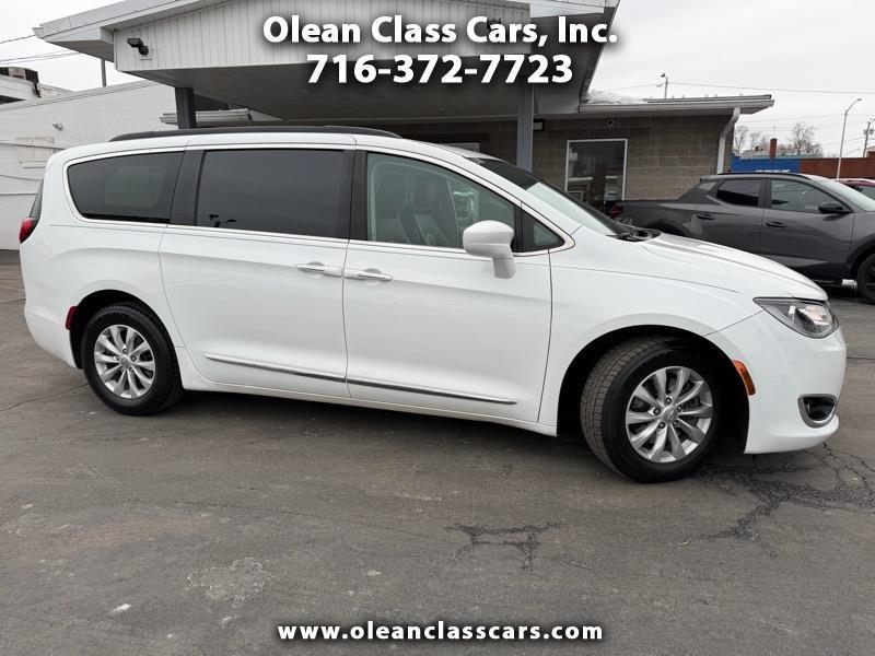 Chrysler Pacifica Touring-L 2017