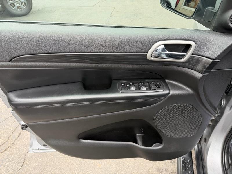 Jeep Grand Cherokee  2020