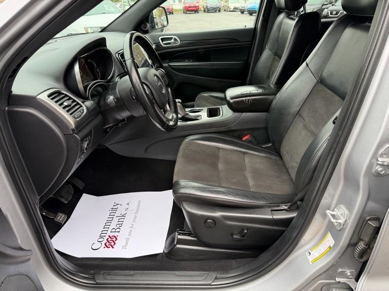 Jeep Grand Cherokee  2020