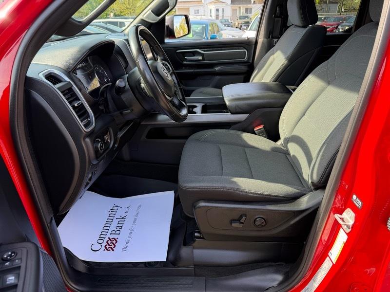 RAM 1500 Big Horn Quad Cab 4WD 2021