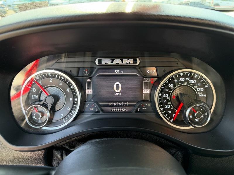 RAM 1500 Big Horn Quad Cab 4WD 2021