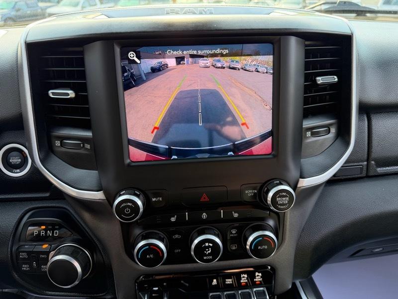 RAM 1500 Big Horn Quad Cab 4WD 2021