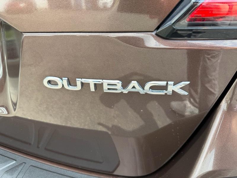 Subaru Outback Limited 2020