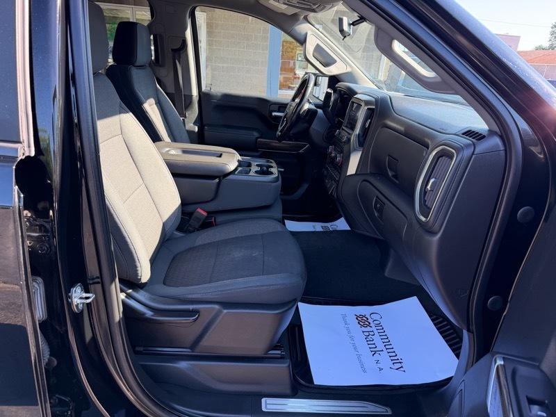 Chevrolet Silverado 1500 LT Crew Cab 4WD 2020