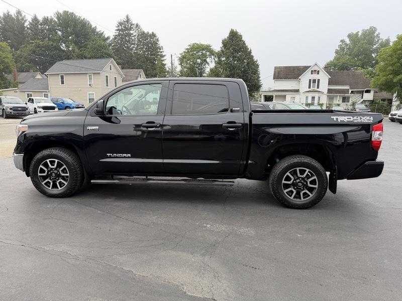 Toyota Tundra SR5 5.7L V8 CrewMax 4WD 2019