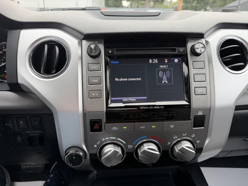 Toyota Tundra SR5 5.7L V8 CrewMax 4WD 2019