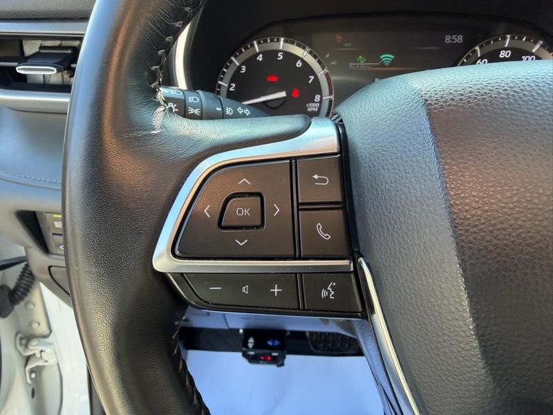 Toyota Highlander XLE AWD V6 2021