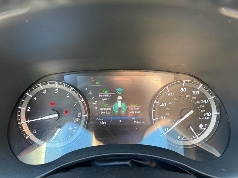 Toyota Highlander XLE AWD V6 2021