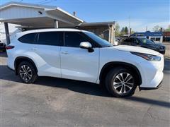 2021 Toyota Highlander 